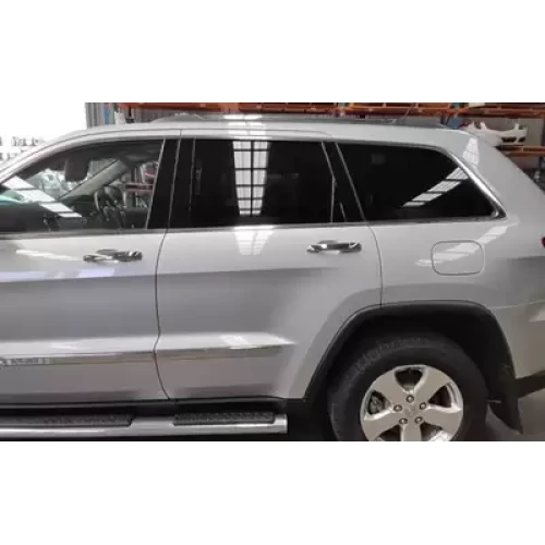 JEEP GRANDCHEROKEE LEFT REAR DOOR WK, W/ MOULD TYPE, 10/10-03/13 2012