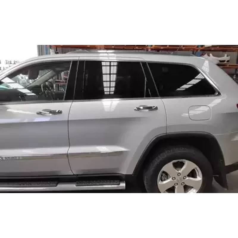 JEEP GRANDCHEROKEE LEFT REAR DOOR WK, W/ MOULD TYPE, 10/10-03/13 2012