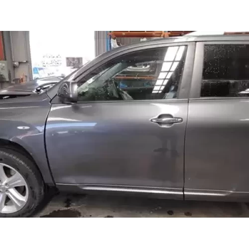 TOYOTA KLUGER LEFT FRONT DOOR GSU40-GSU45, 08/07-02/14 2009