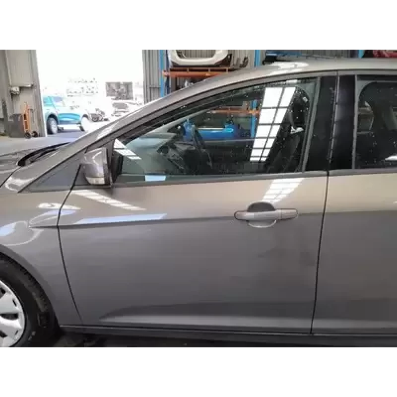 FORD FOCUS LEFT FRONT DOOR LW, VIN MPB, 06/12-08/15 2013
