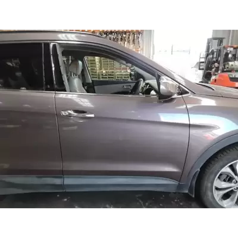HYUNDAI SANTA FE RIGHT FRONT DOOR DM, 06/12-02/18 2013