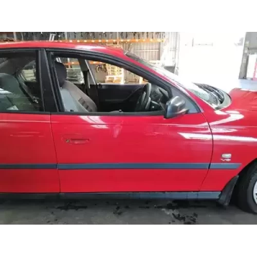 HOLDEN COMMODORE RIGHT FRONT DOOR VT S2-VZ, SEDAN/WAGON, BOLT ON TYPE, 06/99-09/