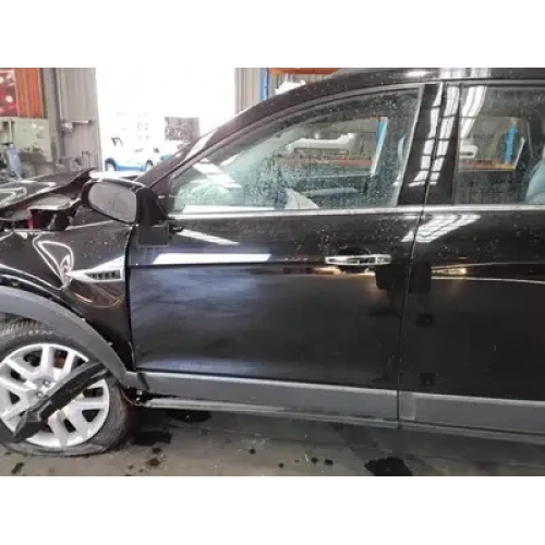 HOLDEN CAPTIVA LEFT FRONT DOOR CG, LS/LT/LTZ (4TH VIN = C), W/ KEYLESS ENTRY TYP
