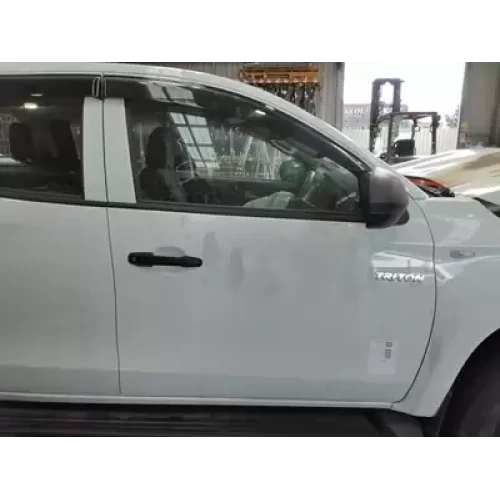 MITSUBISHI TRITON RIGHT FRONT DOOR MQ-MR, SINGLE/DUAL CAB, 03/15-10/23 2023