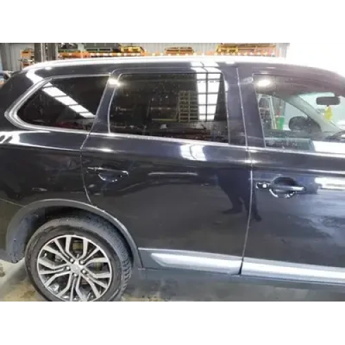MITSUBISHI OUTLANDER RIGHT REAR DOOR ZK-ZL, NON PHEV TYPE, 01/15-07/21 2017