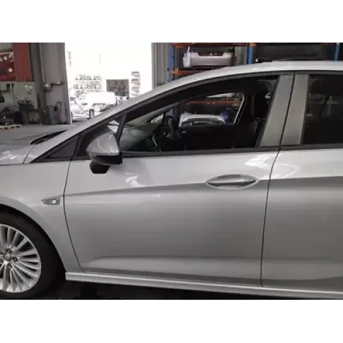 HOLDEN ASTRA LEFT FRONT DOOR BK, 5DR HATCH/WAGON, 09/16-12/20 2016