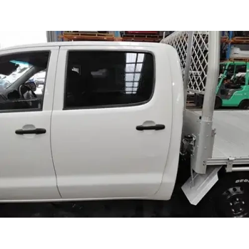 TOYOTA HILUX LEFT FRONT DOOR DUAL CAB, 02/05-08/15 2013