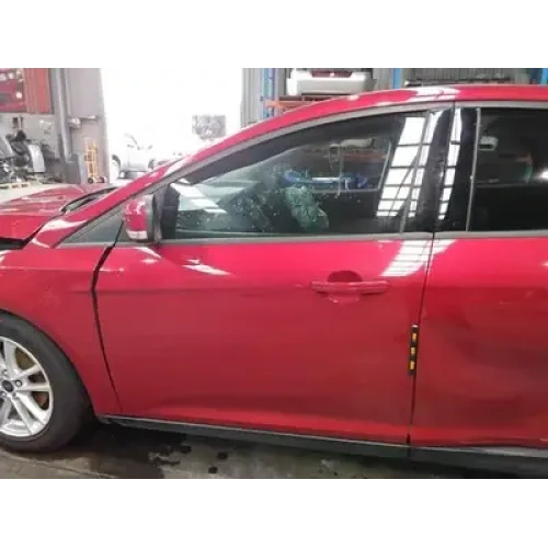 FORD FOCUS LEFT FRONT DOOR LZ, HATCH/SEDAN, VIN MPB, TREND/SPORT/TITANIUM, 07/15