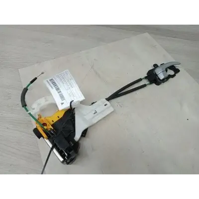 HYUNDAI I30 LOCK MECHANISM RIGHT FRONT DOOR LOCK, GD, 5DR HATCH, STANDARD HANDLE
