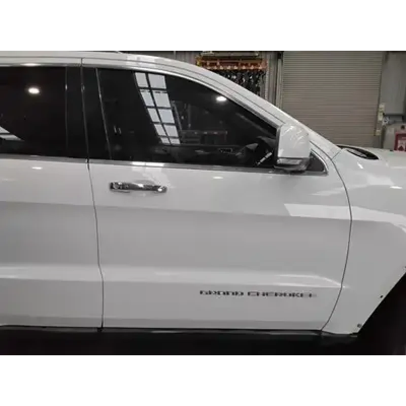 JEEP GRANDCHEROKEE RIGHT FRONT DOOR WK, NON MOULD TYPE, 10/10-02/22 2014