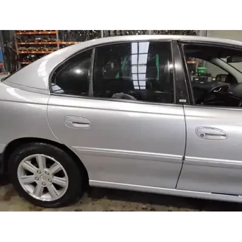 HOLDEN COMMODORE RIGHT REAR DOOR VT-VZ, SEDAN, 09/97-06/06 2006