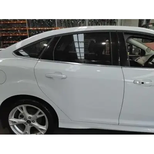 FORD FOCUS RIGHT REAR DOOR LZ, HATCH/SEDAN, VIN MPB, TREND/SPORT/TITANIUM, 07/15