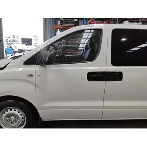 HYUNDAI ILOAD/IMAX LEFT FRONT DOOR TQ, ILOAD, 11/07-03/21 2013