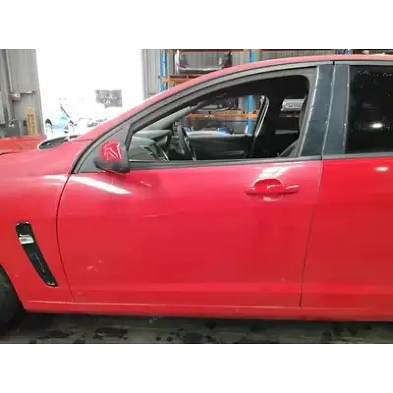 HOLDEN COMMODORE LEFT FRONT DOOR VF, 05/13-12/17 2013 HOLDEN COMMODORE LEFT FRONT DOOR VF, 05/13-12/17 2013