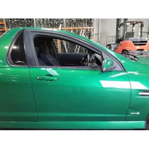 HOLDEN COMMODORE RIGHT FRONT DOOR VE, SEDAN/WAGON/UTE, 08/06-05/13 2011