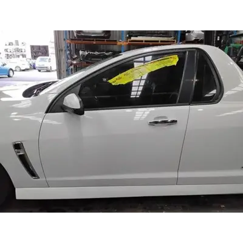 HOLDEN COMMODORE LEFT FRONT DOOR VF, 05/13-12/17 2014 HOLDEN COMMODORE LEFT FRONT DOOR VF, 05/13-12/17 2014