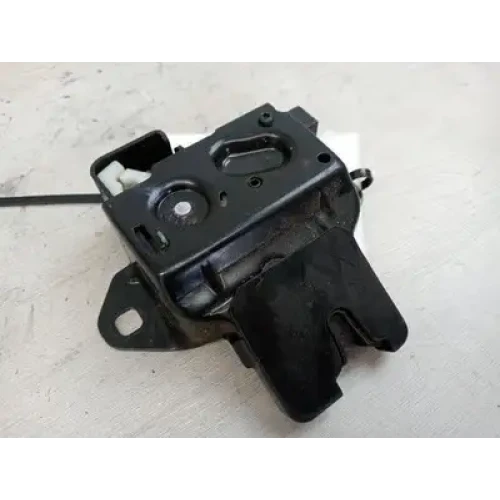 HOLDEN COMMODORE LOCK MECHANISM BOOTLID LOCK (ON REAR PANEL), VE-VF, 08/06-12/17