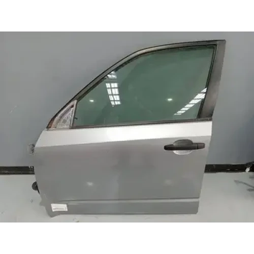 SUBARU FORESTER LEFT FRONT DOOR 02/08-12/12  2011