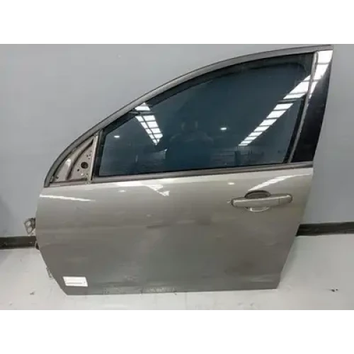 HOLDEN COMMODORE LEFT FRONT DOOR VE, SEDAN/WAGON/UTE, 08/06-05/13 2013 HOLDEN COMMODORE LEFT FRONT DOOR VE, SEDAN/WAGON/UTE, 08/06-05/13 2013