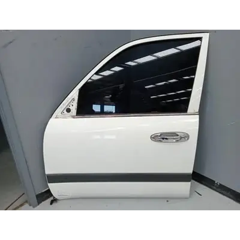 TOYOTA LANDCRUISER LEFT FRONT DOOR 100 SERIES, GXL/SAHARA, MOULD TYPE, 01/98-10/