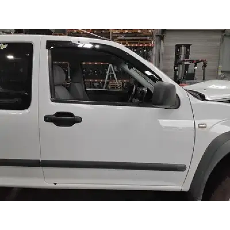 ISUZU DMAX RIGHT FRONT DOOR SINGLE/EXTRA CAB, MOULD TYPE, RA, 10/08-07/12 2011
