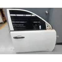 MITSUBISHI TRITON RIGHT FRONT DOOR ML-MN, SINGLE/DUAL CAB, NON MOULD TYPE, 07/06 MITSUBISHI TRITON RIGHT FRONT DOOR ML-MN, SINGLE/DUAL CAB, NON MOULD TYPE, 07/06