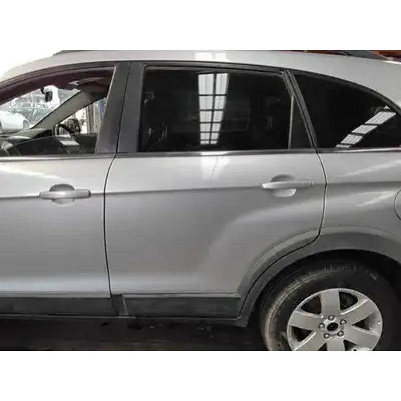 HOLDEN CAPTIVA LEFT REAR DOOR CG, CX/LX/SX/CAPTIVA 7 (4TH VIN = C), 09/06-11/13 HOLDEN CAPTIVA LEFT REAR DOOR CG, CX/LX/SX/CAPTIVA 7 (4TH VIN = C), 09/06-11/13