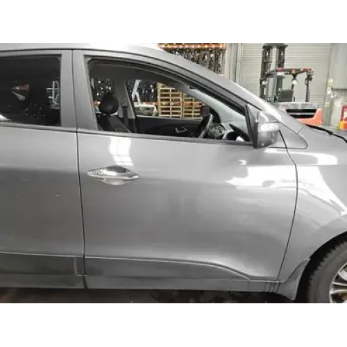 HYUNDAI IX35 RIGHT FRONT DOOR LM SERIES, W/ MOULD TYPE, 11/09-01/16 2014 HYUNDAI IX35 RIGHT FRONT DOOR LM SERIES, W/ MOULD TYPE, 11/09-01/16 2014