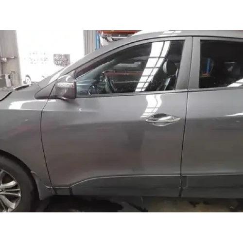 HYUNDAI IX35 LEFT FRONT DOOR LM SERIES, W/ MOULD TYPE, 11/09-01/16 2014 HYUNDAI IX35 LEFT FRONT DOOR LM SERIES, W/ MOULD TYPE, 11/09-01/16 2014