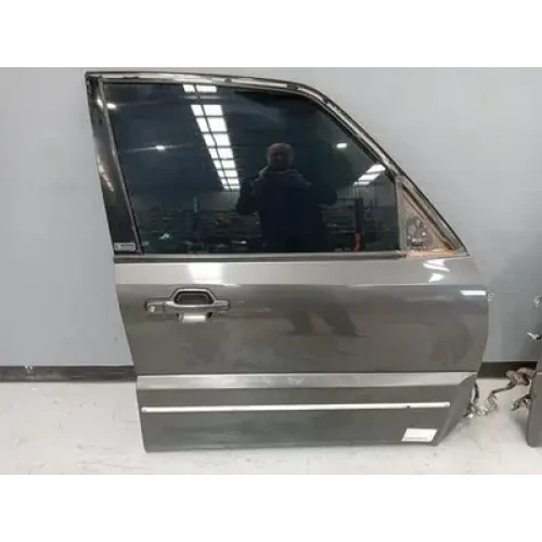 MITSUBISHI PAJERO RIGHT FRONT DOOR NS-NX, 5DR WAGON, 08/06-04/21 2011 MITSUBISHI PAJERO RIGHT FRONT DOOR NS-NX, 5DR WAGON, 08/06-04/21 2011