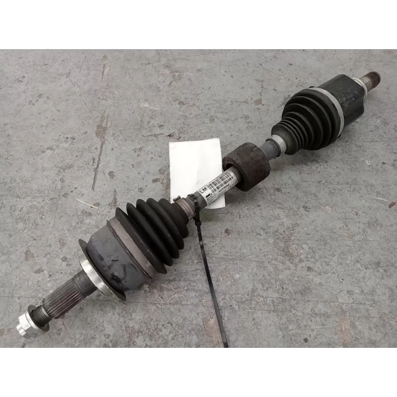 SUZUKI VITARA LEFT DRIVESHAFT FRONT, AUTO T/M, PETROL, 1.4, VITARA, LY (VIN TSM)