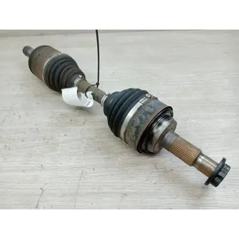 TOYOTA LANDCRUISER RIGHT DRIVESHAFT 200 SERIES, 11/07-03/21 2013 TOYOTA LANDCRUISER RIGHT DRIVESHAFT 200 SERIES, 11/07-03/21 2013