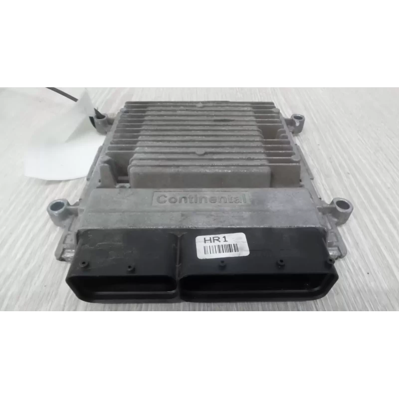 HYUNDAI IX35 ECU ENGINE ECU, 2.0, PETROL, AUTO T/M, ECU ONLY, LM SERIES, 11/09-0