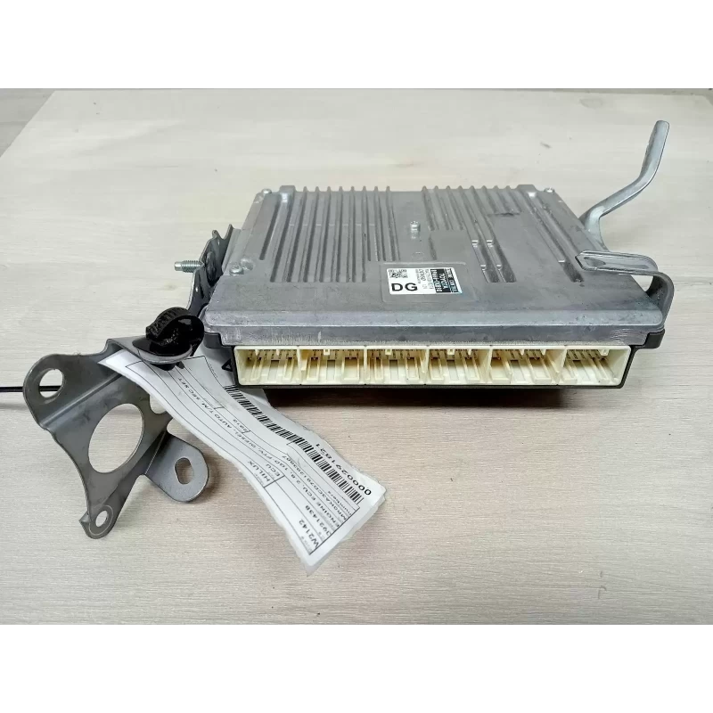 TOYOTA HILUX ECU ENGINE ECU, 2.8, 1GD-FTV, DIESEL, AUTO T/M, ECU ONLY, P/N 89666