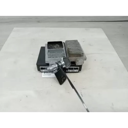 HOLDEN CAPTIVA ECU ENGINE ECU, 2.4, PETROL, AUTO T/M, P/N 12657727, SEC SET (ECU