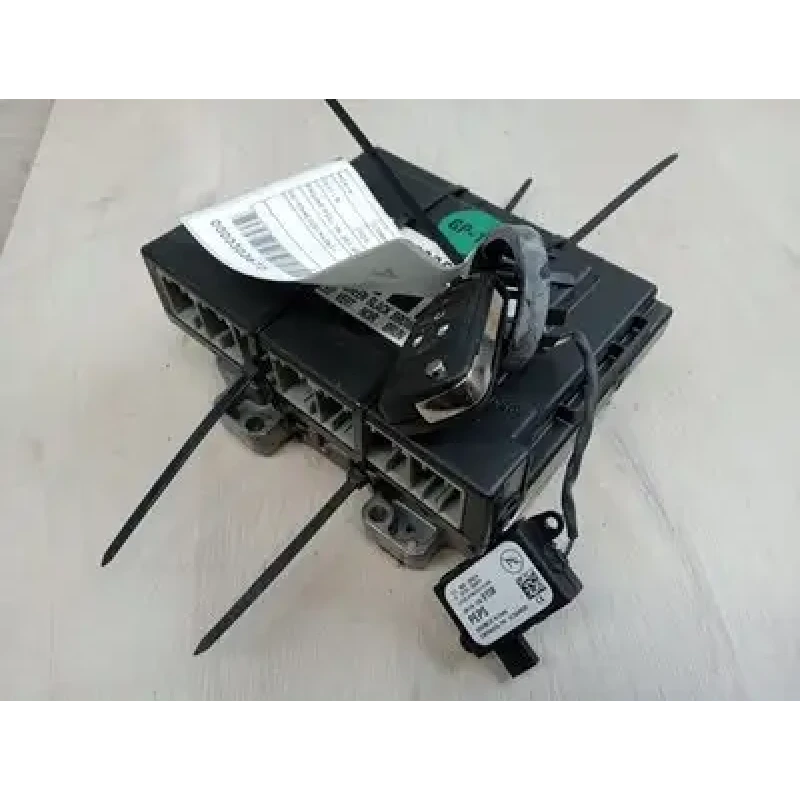 HOLDEN COMMODORE ECU ENGINE ECU, V8, SEC SET (ECU/IMM/READER/KEY), VF, 05/13-12/