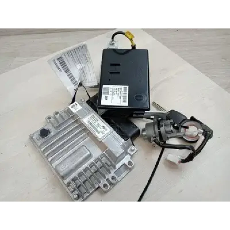 HYUNDAI ILOAD/IMAX ECU ENGINE ECU, 2.5, D4CB, 5 SPEED, DIESEL, MANUAL T/M, SEC S