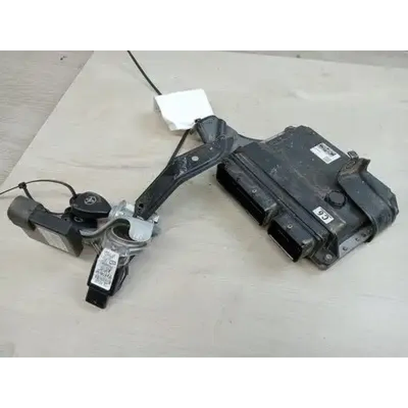 TOYOTA RAV4 ECU ENGINE ECU, 2.4, 2AZ-FE, AUTO T/M, P/N 89661-42C60, SEC SET (ECU