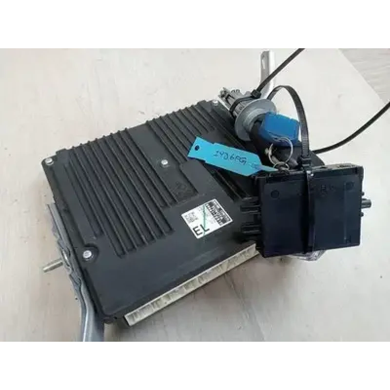 TOYOTA HILUX ECU ENGINE ECU, 2.8, 1GD-FTV, DIESEL, AUTO, P/N 89661F0R10, SEC SET TOYOTA HILUX ECU ENGINE ECU, 2.8, 1GD-FTV, DIESEL, AUTO, P/N 89661F0R10, SEC SET