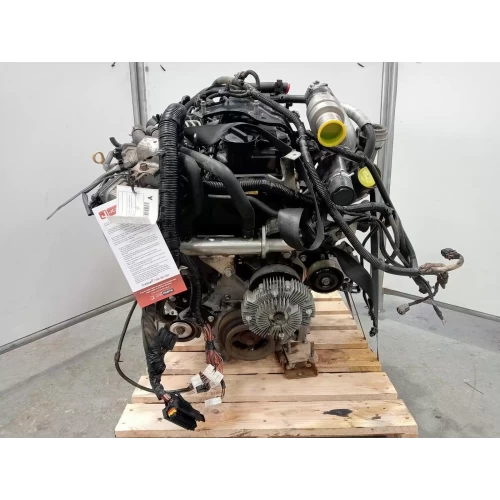 NISSAN NAVARA ENGINE D40, DIESEL, 2.5, YD25, TURBO, VIN VSK, PLASTIC ROCKER COVE