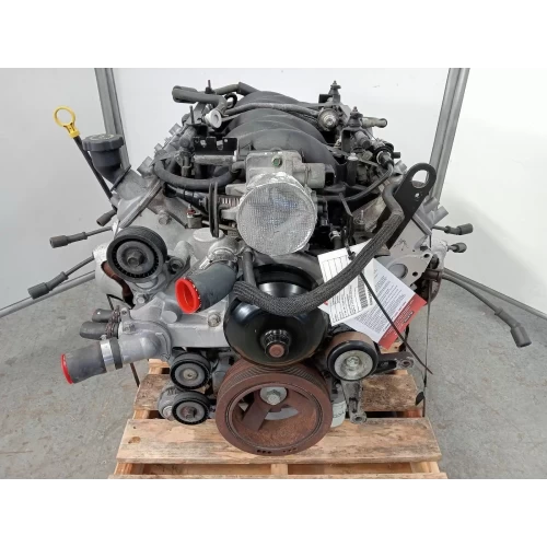 HOLDEN COMMODORE ENGINE 5.7 V8, VX, 10/00-09/02 2002 5700