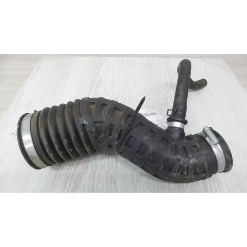 NISSAN XTRAIL AIR CLEANER DUCT/HOS 2.0, DIESEL, T31, 07/08-12/13 2012