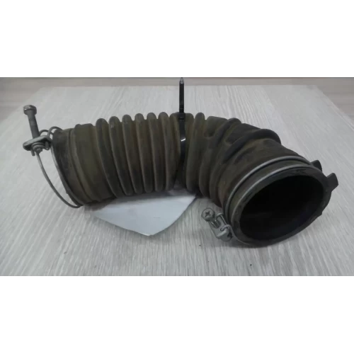 TOYOTA HILUX AIR CLEANER DUCT/HOS AIRBOX TO TURBO, 2.4/2.8, DIESEL, 2GD-FTV/1GD-