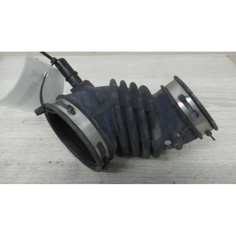 FORD FOCUS AIR CLEANER DUCT/HOS LW 05/11-08/15 2013