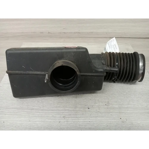 HOLDEN COMMODORE AIR CLEANER DUCT/HOS 3.6 V6, VE, 08/06-04/13  2011