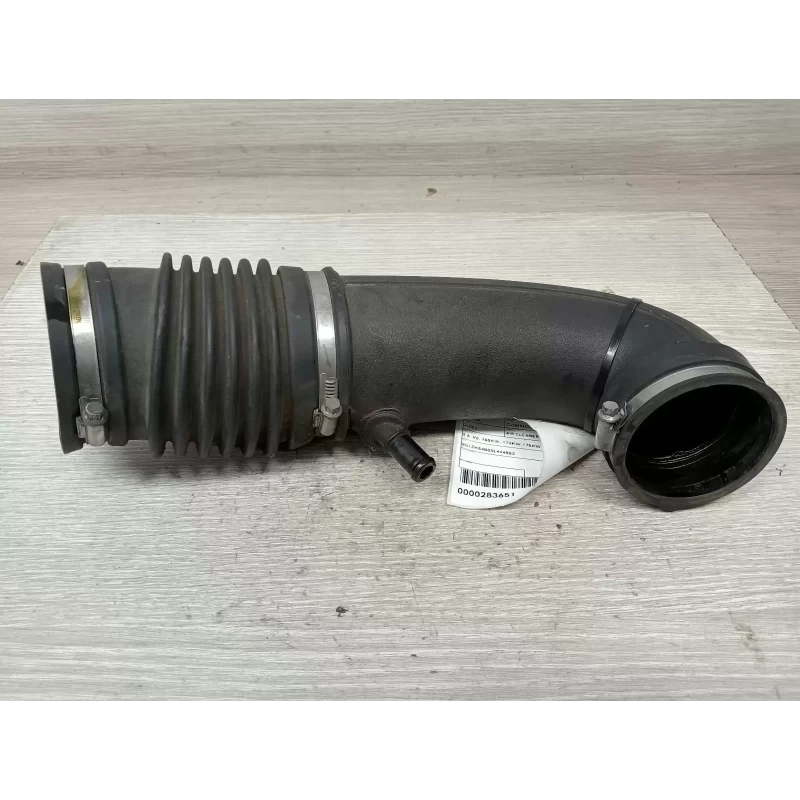 HOLDEN COMMODORE AIR CLEANER DUCT/HOS 3.6, V6, 165KW, 172KW,175KW TYPES, VZ, 08/