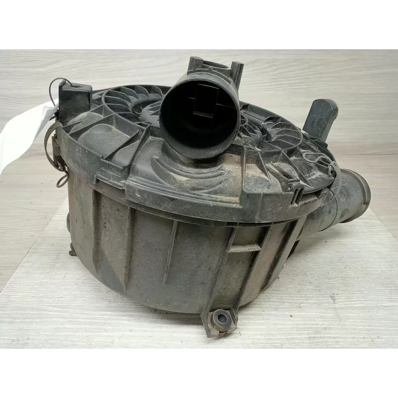 TOYOTA HILUX AIR CLEANER/BOX AIR CLEANER, 2.7, PETROL, 02/05-08/15 2013