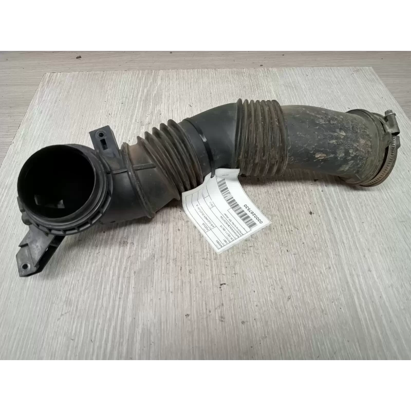 FORD FOCUS AIR CLEANER DUCT/HOS LW 05/11-08/15 2012