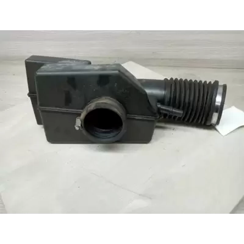 HOLDEN COMMODORE AIR CLEANER DUCT/HOS VF, 05/13-12/17 2014