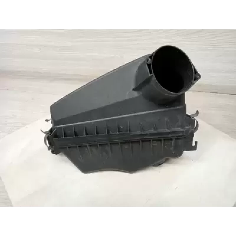 HOLDEN COMMODORE AIR CLEANER/BOX VE, 3.6 V6, LEO ENG TYPE, 09/06-08/09 2006